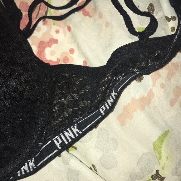 Victoria’s Secret bra - Picture 2 of 3